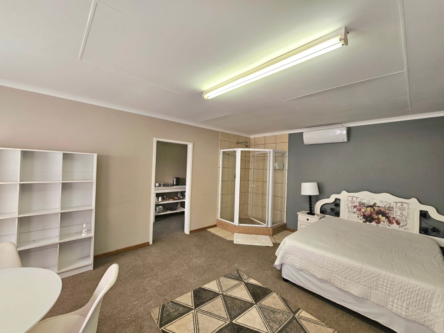 To Let 1 Bedroom Property for Rent in Kathu Northern Cape